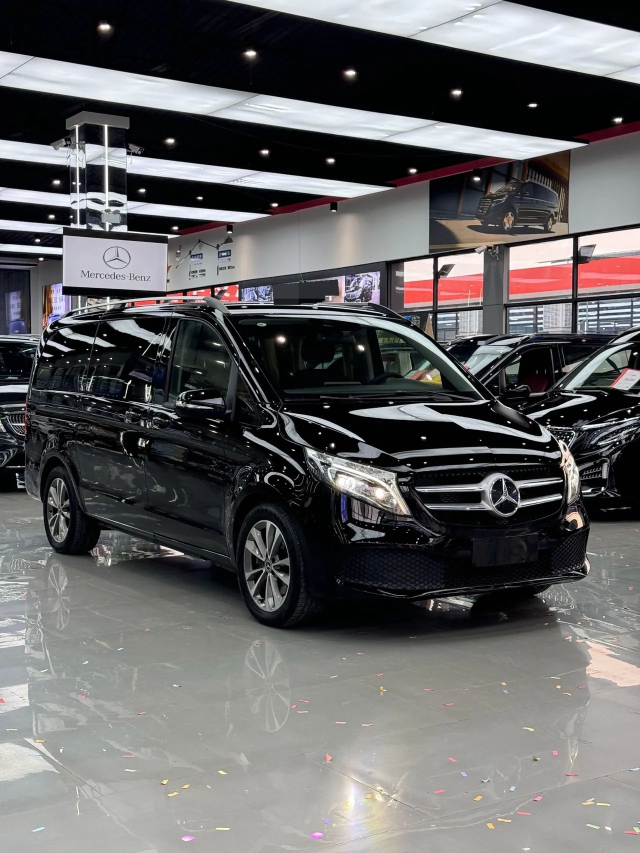 Mercedes Benz Class V 2020V 260 2.0T Pilot Edition Automatic Gear 8