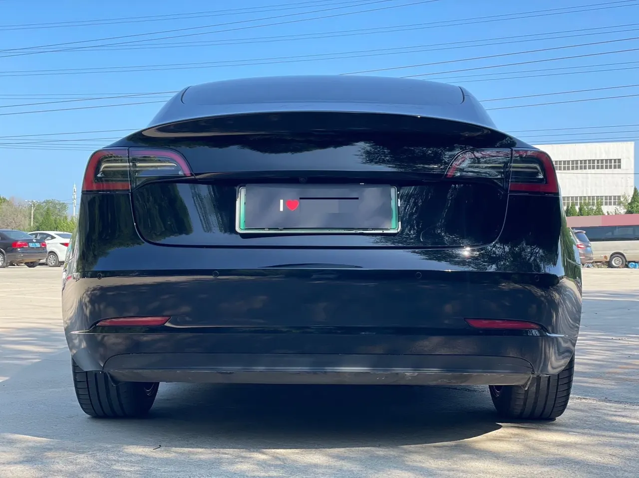 Tesla 2022 Model 3 rear-wheel drive version of automatic transmission 2