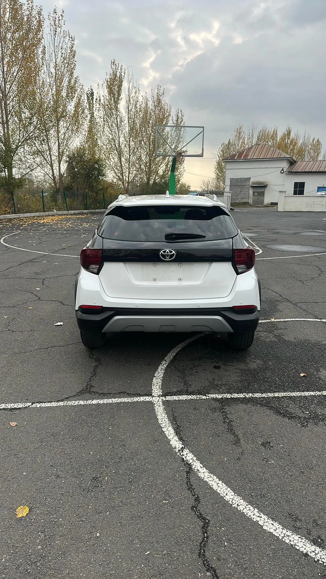 Toyota yaris 2022 YARiS L Zhixuan X 1.5 Stepless Leading PLUS Edition Automatic Gear 3