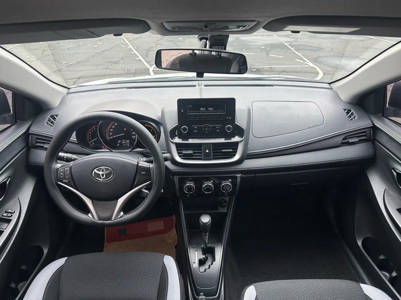 Toyota yaris 2022 YARiS L Zhixuan X 1.5 Stepless Leading PLUS Edition Automatic Gear 8