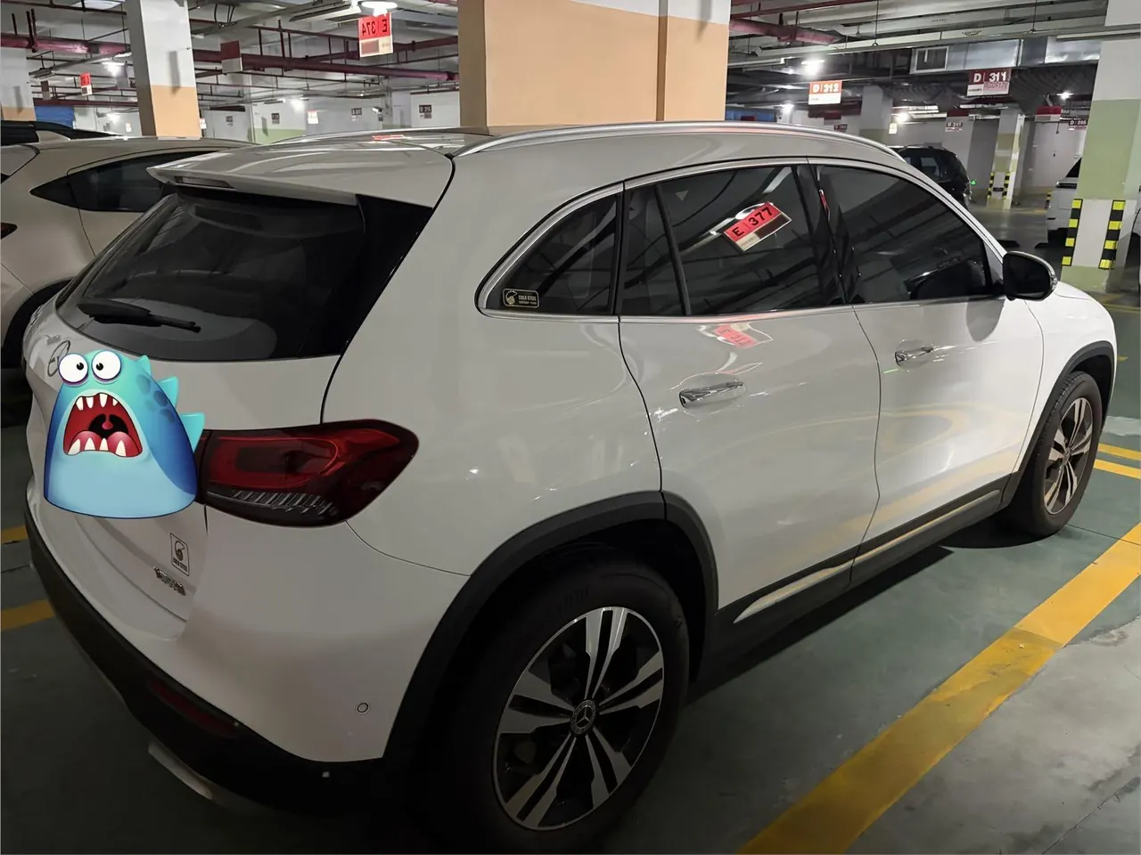 Mercedes Benz 2022 GLA 200 1.3T automatic gear 7