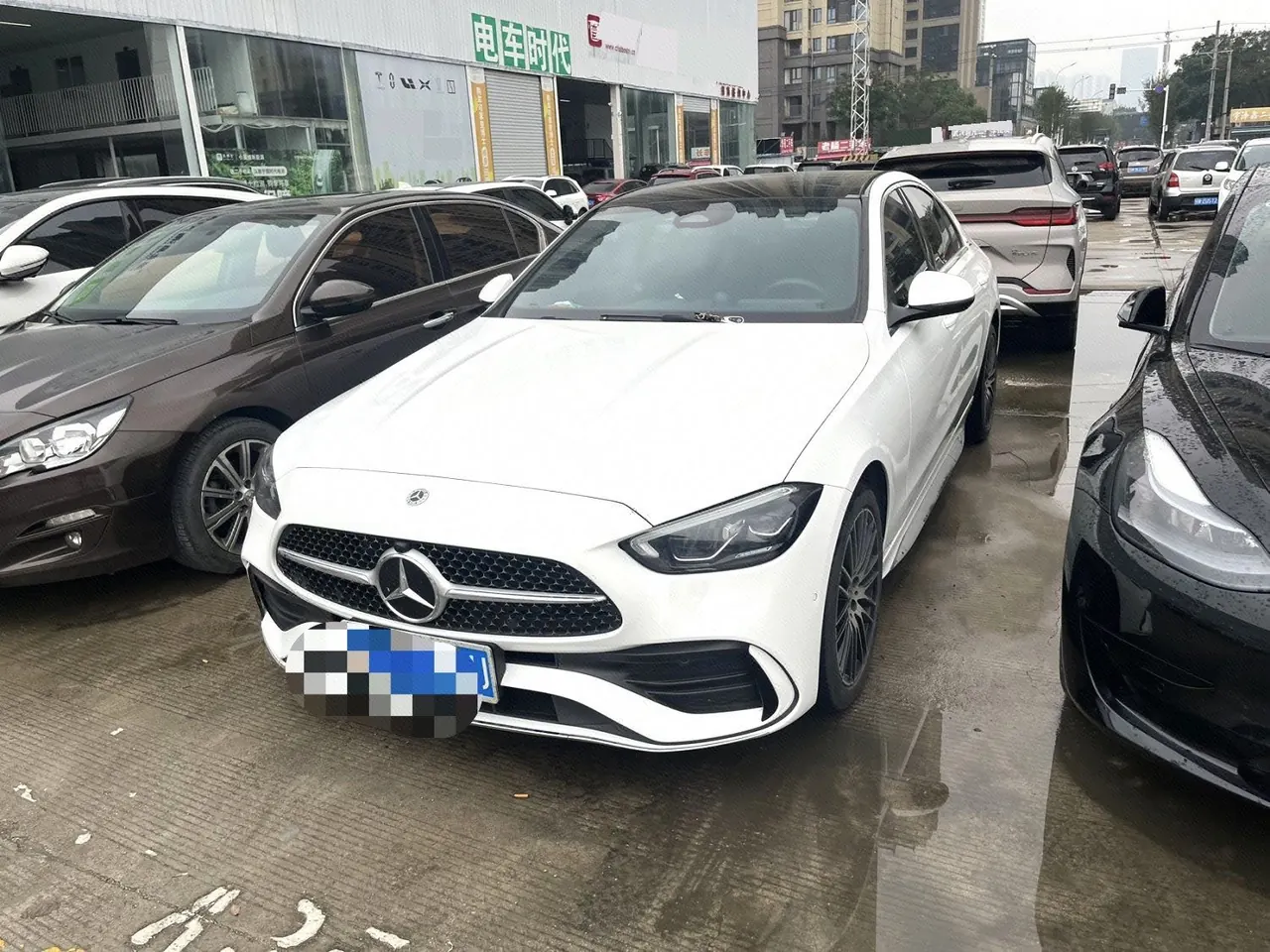 打开图片灯箱:Mercedes Benz Class C 2022 C 260 L 48V 1.5T Sports Edition (Modified) Automatic Gear