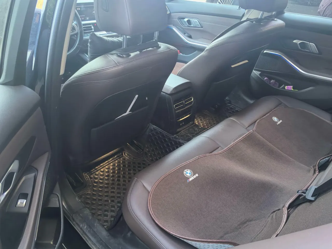 BMW 3 Series 2022 325i 2.0T M Sports Suit (Modified) Automatic Gear 3