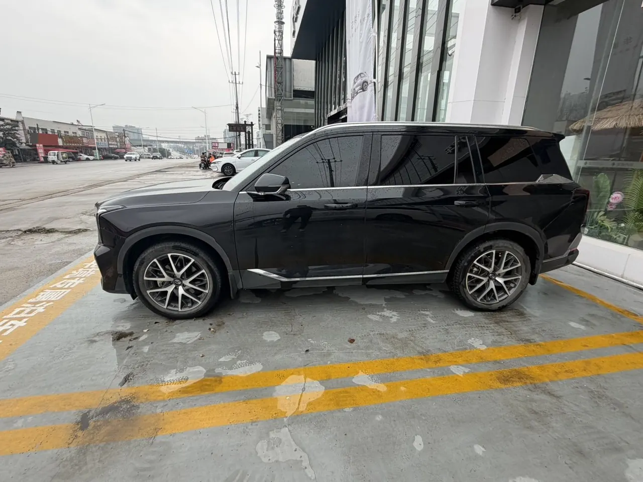 Chuanqi 2022 GS8 2.0TGDI Two-Drive Deluxe Zhilian Edition Seven-seat Automatic Gear 3
