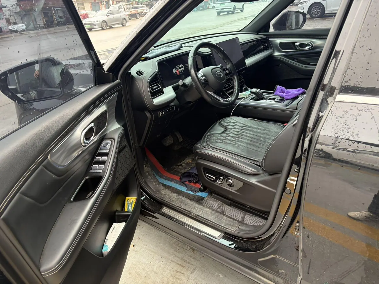 Chuanqi 2022 GS8 2.0TGDI Two-Drive Deluxe Zhilian Edition Seven-seat Automatic Gear 9