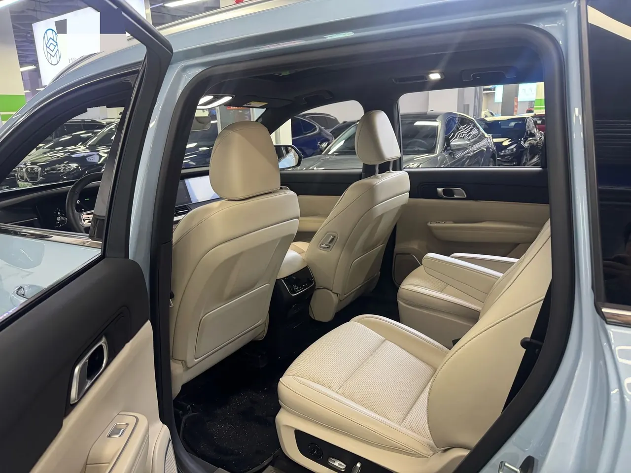 Li 2021 ONE 1.2T extended range 6-seat automatic gear 3
