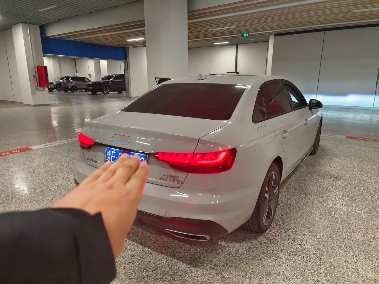 Audi 2022 A4L 2.0TFSI 40TFSI Deluxe Dynamic Automatic 4