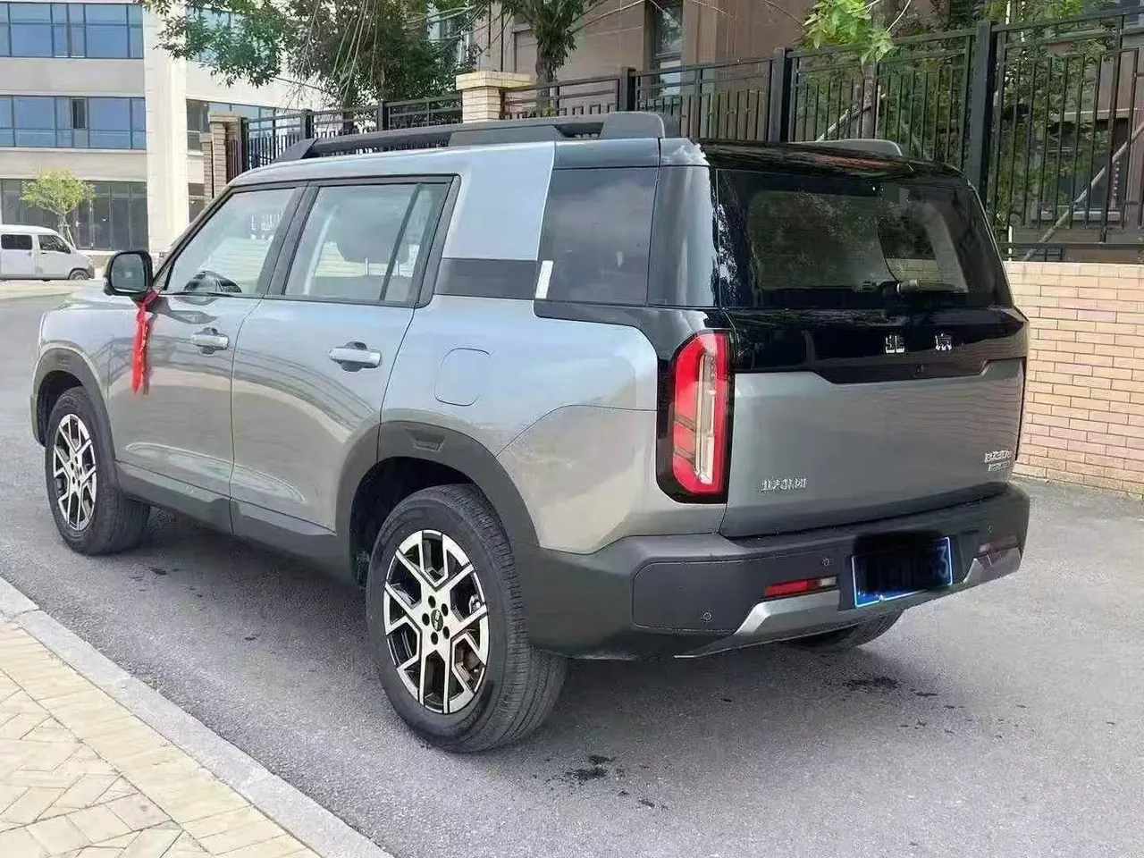 Beijing 2026 BJ30 1.5T Traveler Two-Drive Standard Automatic Gear 5
