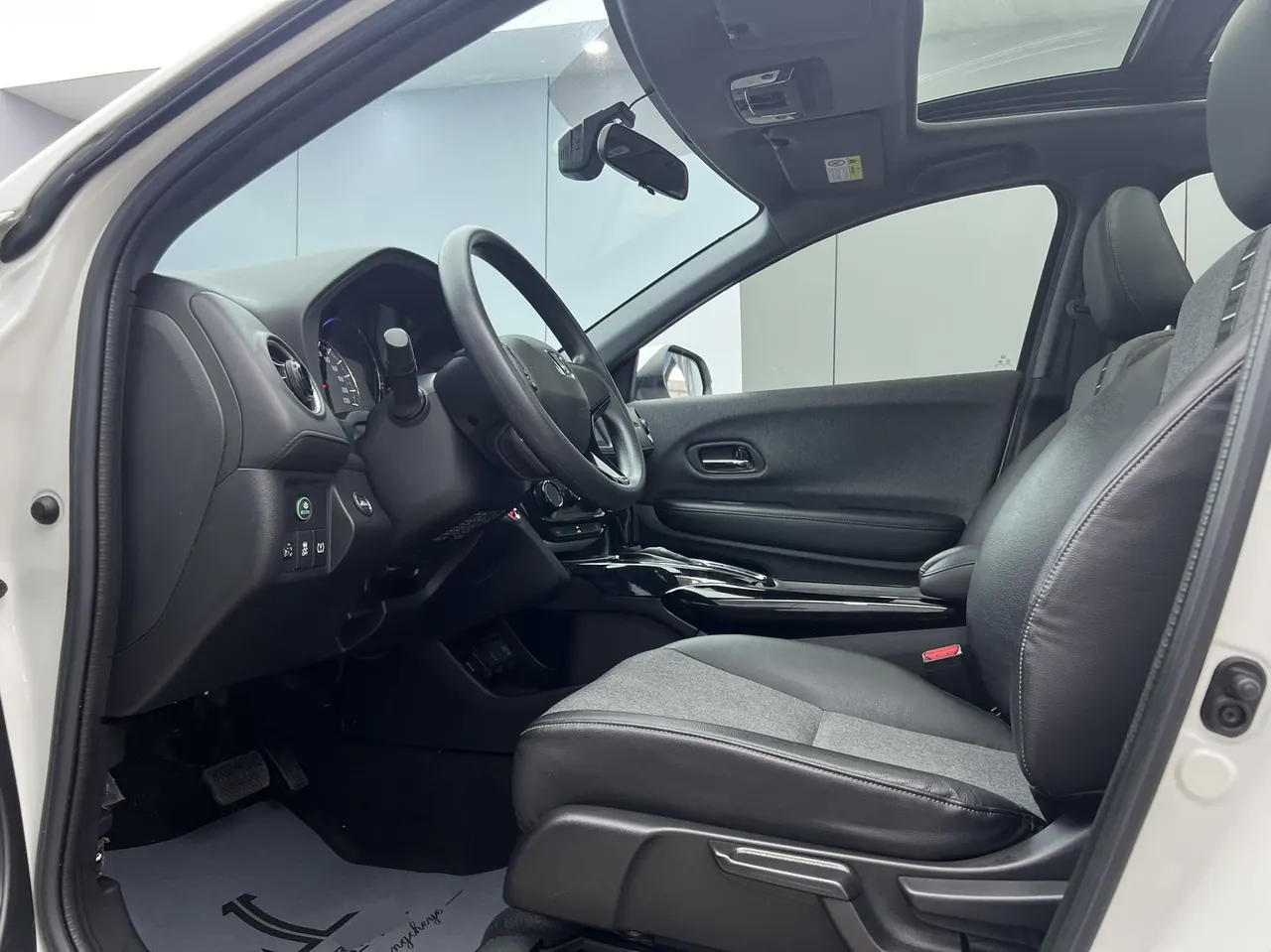 Honda 2021 XR-V 1.5 Stepless Comfort Edition Automatic Gear 8