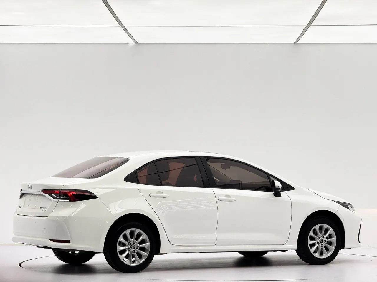 Toyota 2021 corolla 1.2T stepless elite PLUS version of automatic gear 4