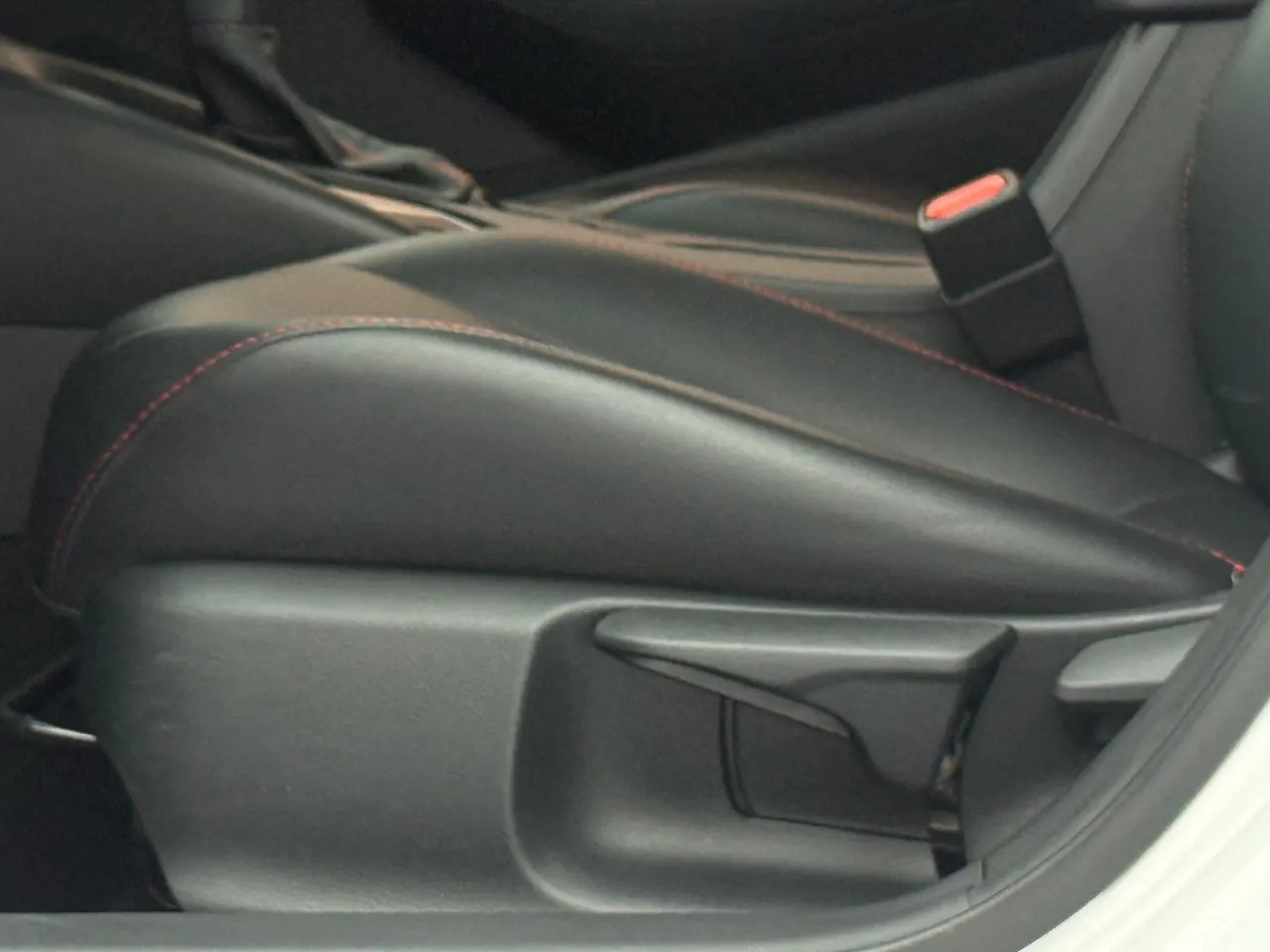 Toyota 2021 corolla 1.2T stepless elite PLUS version of automatic gear 9