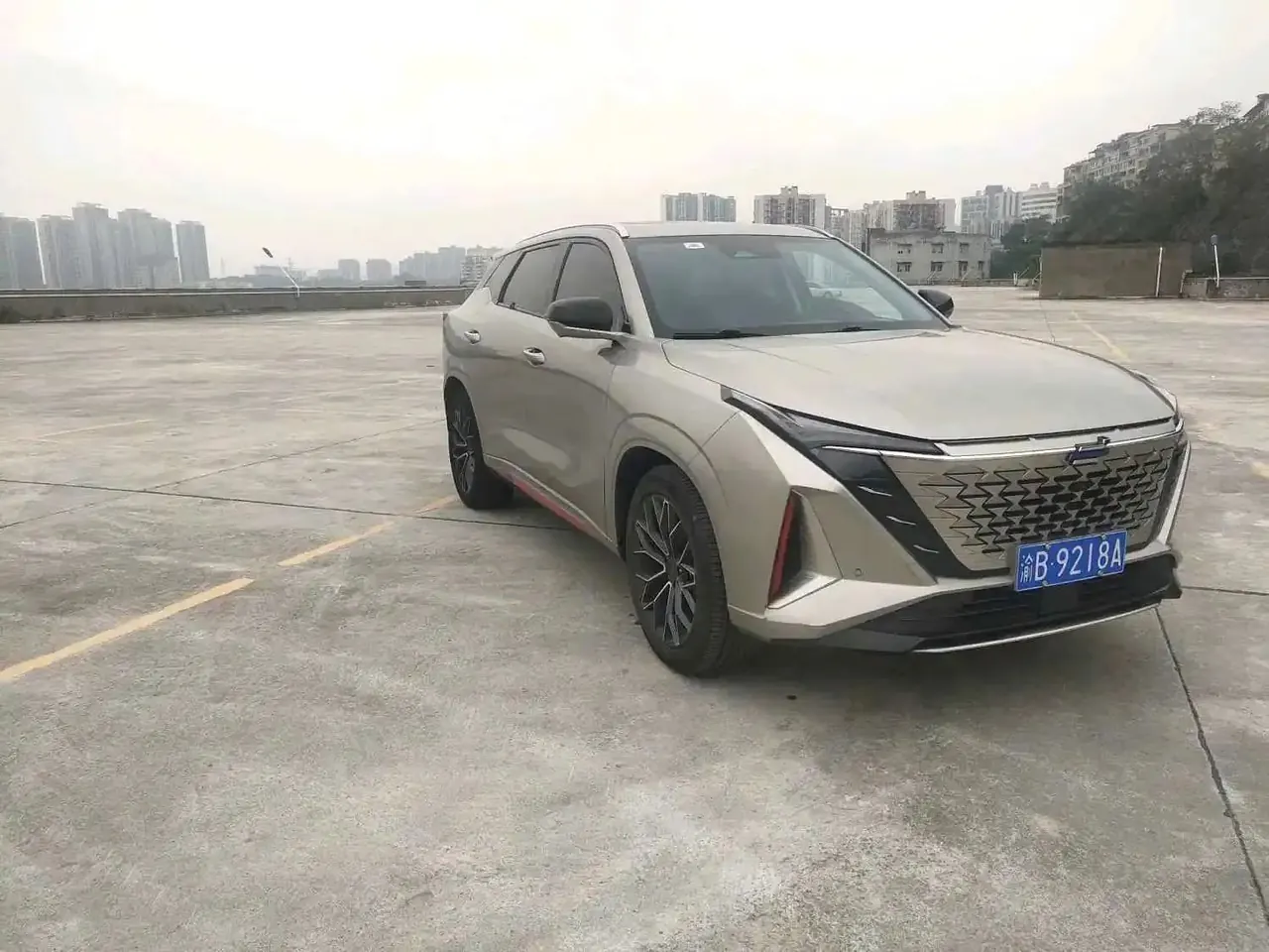 Oshan 2022 Z6 1.5T Blue Whale Zhihang Automatic Gear 3