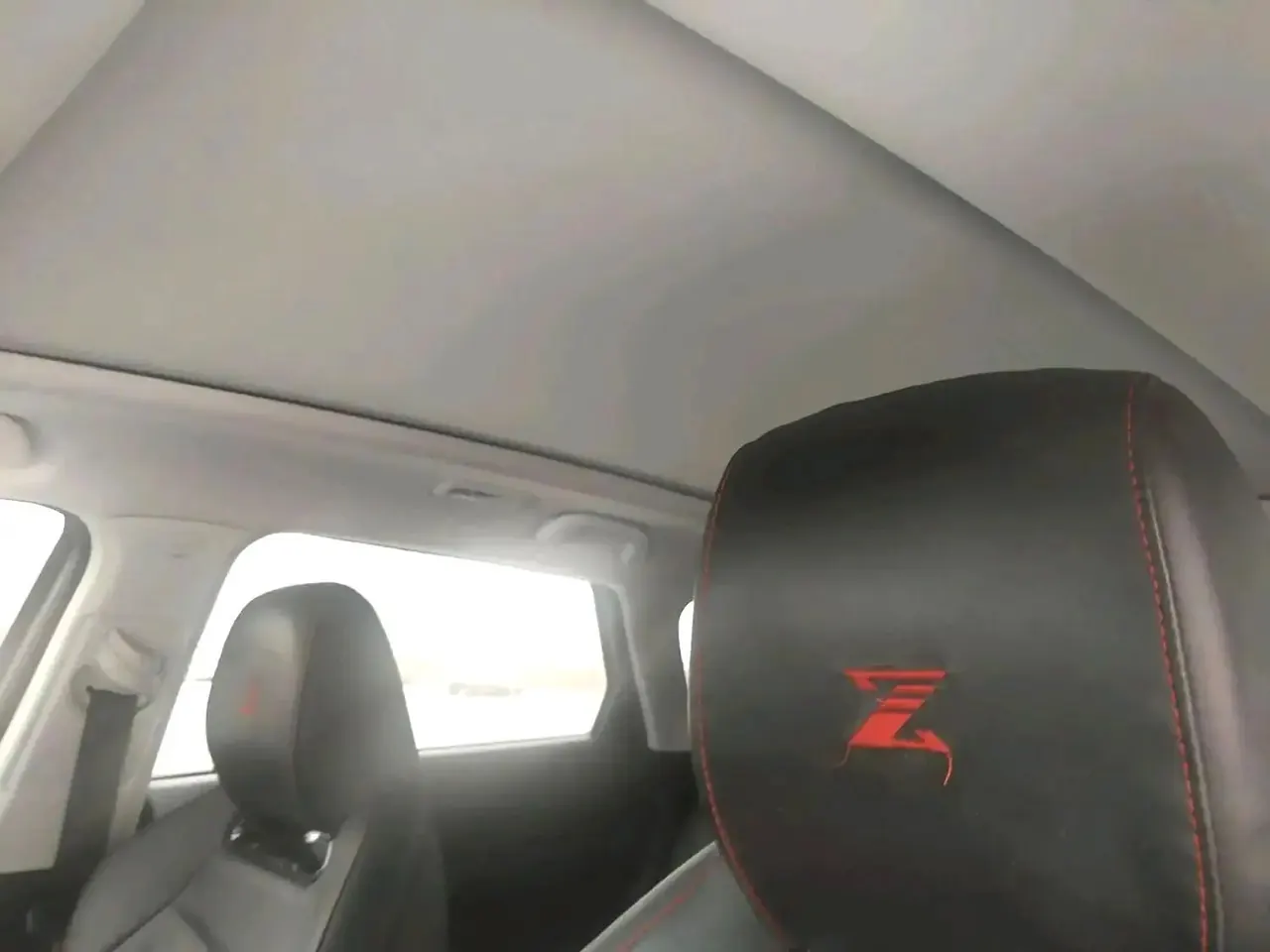 Oshan 2022 Z6 1.5T Blue Whale Zhihang Automatic Gear 5