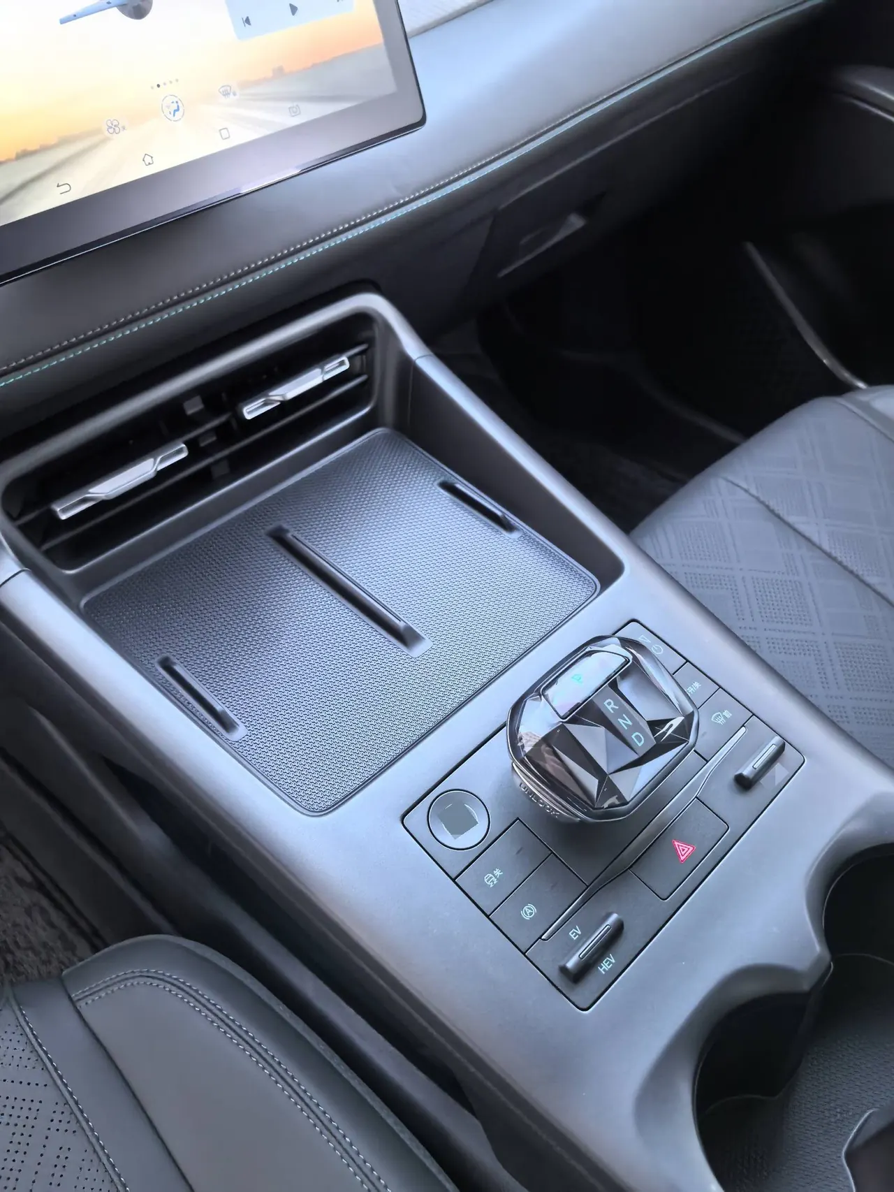 BYD 2025 Qin PLUS DM-i 1.5 stepless intelligent driving version 55KM leading automatic gear 16