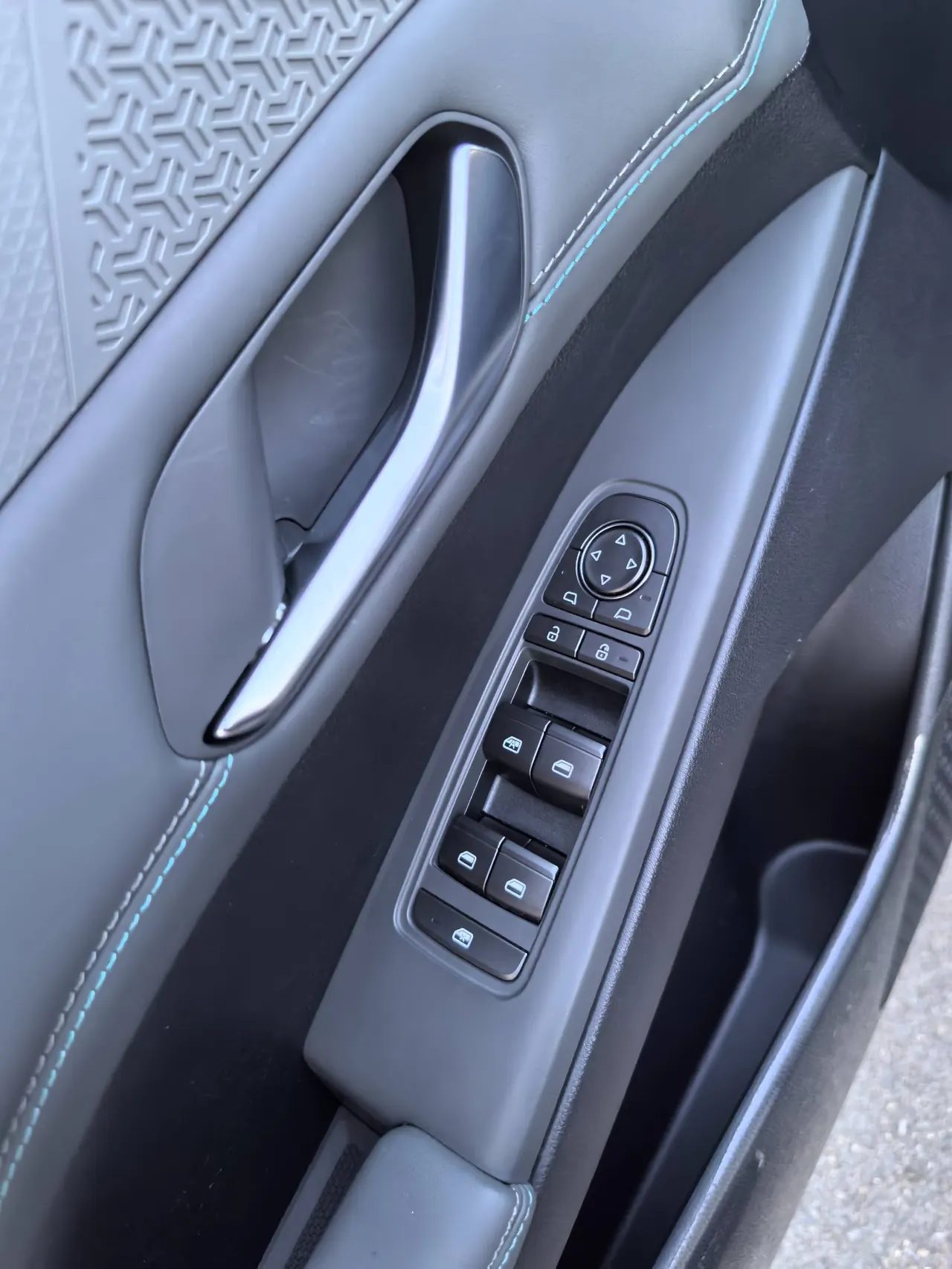 BYD 2025 Qin PLUS DM-i 1.5 stepless intelligent driving version 55KM leading automatic gear 17