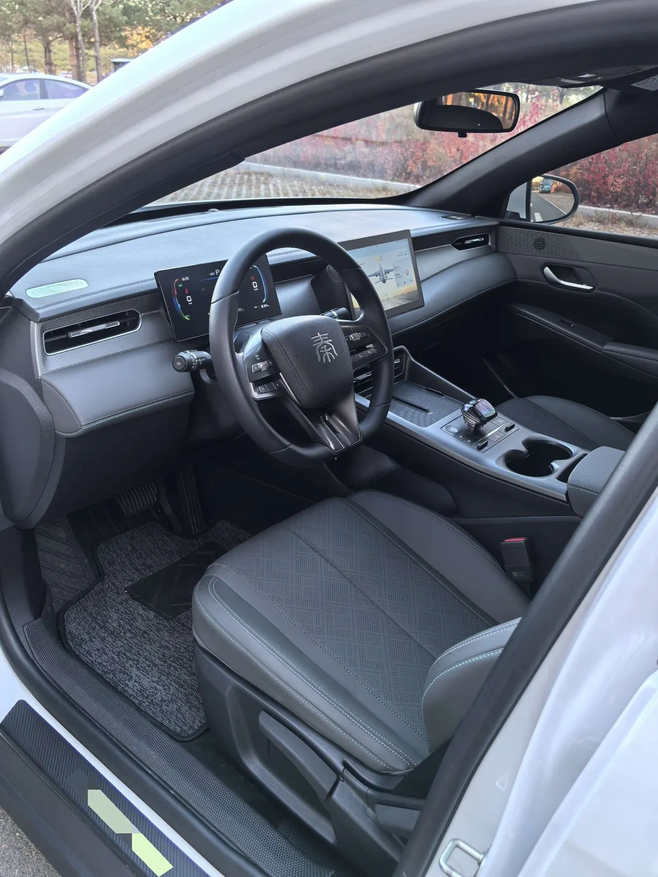 BYD 2025 Qin PLUS DM-i 1.5 stepless intelligent driving version 55KM leading automatic gear 7