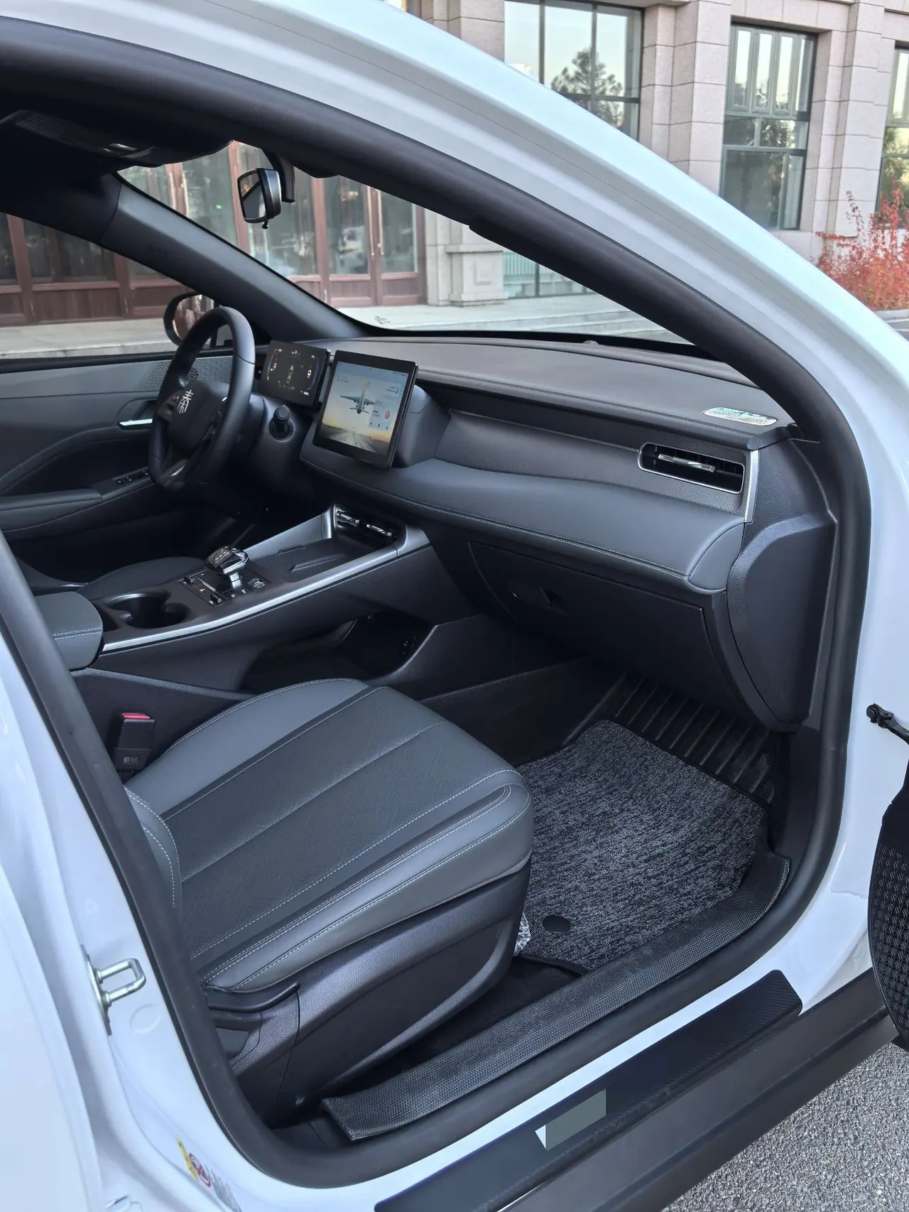 BYD 2025 Qin PLUS DM-i 1.5 stepless intelligent driving version 55KM leading automatic gear 9
