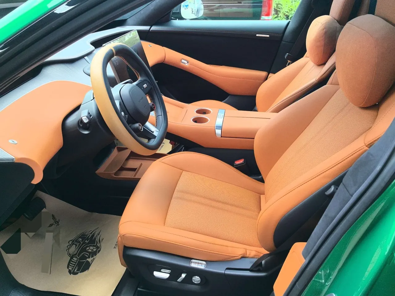 MI 2025 YU7 Long Endurance High Performance Four-wheel Drive Max Edition Automatic Gear 5