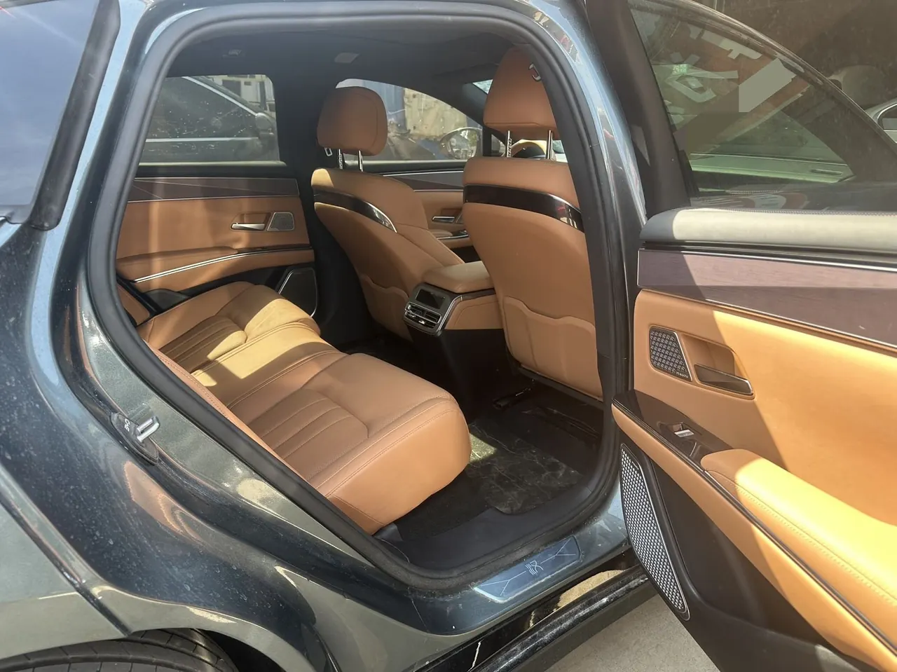 BYD 2025 Han l DM-i 1.5T stepless 200KM laser Radar flagship automatic gear 8