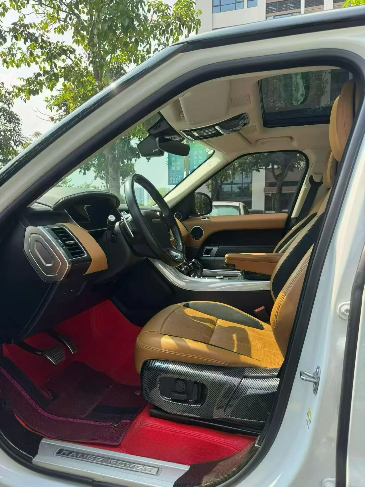 Land Rover Range Rover Sport Edition (Imported) 2022 Range Rover Sport Edition 48V 3.0T L6 Yao Black Edition Automatic Gear 4