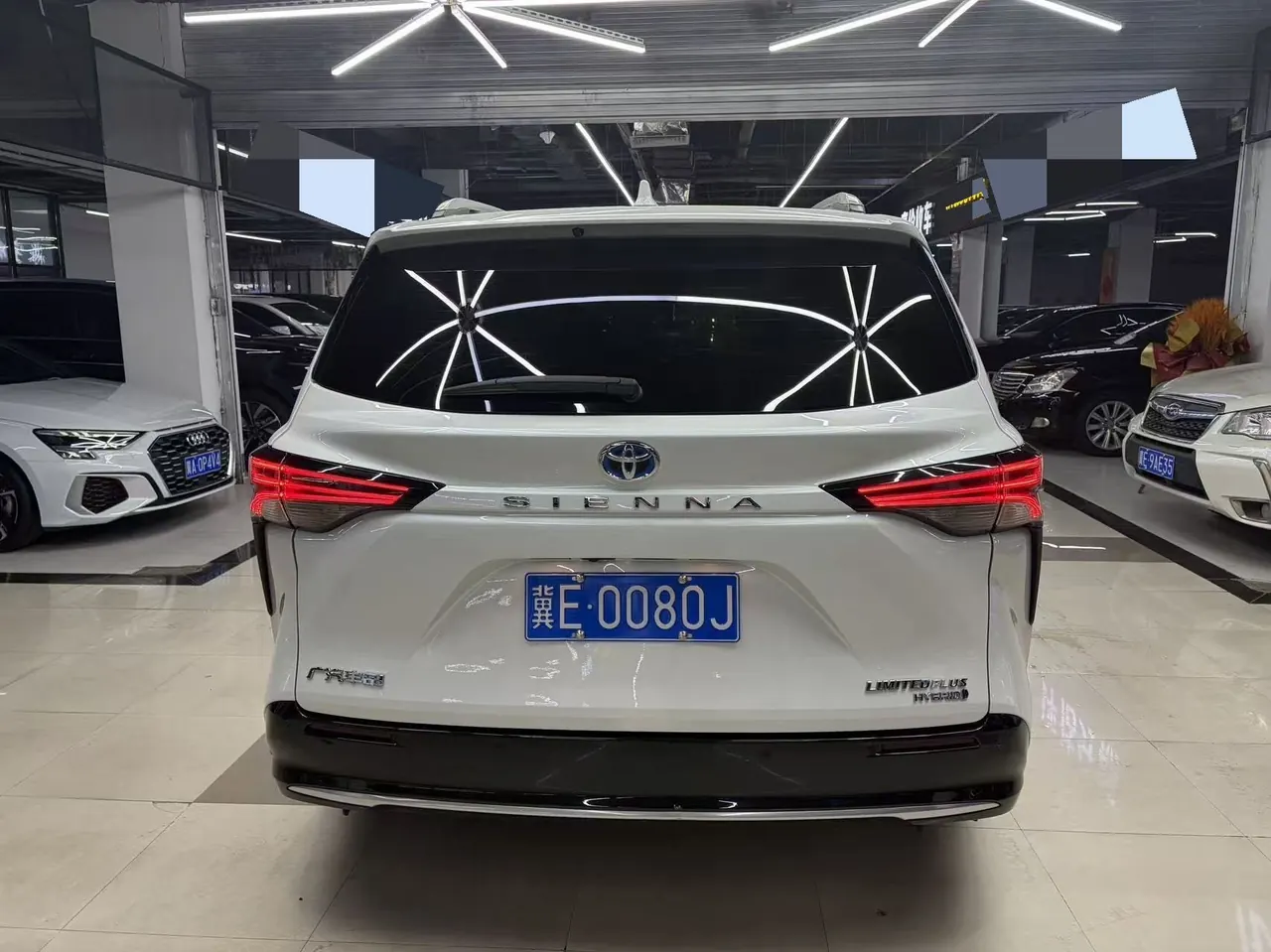 Toyota 2021 Sana 2.5 Stepless Extreme Edition Automatic Transmission 4