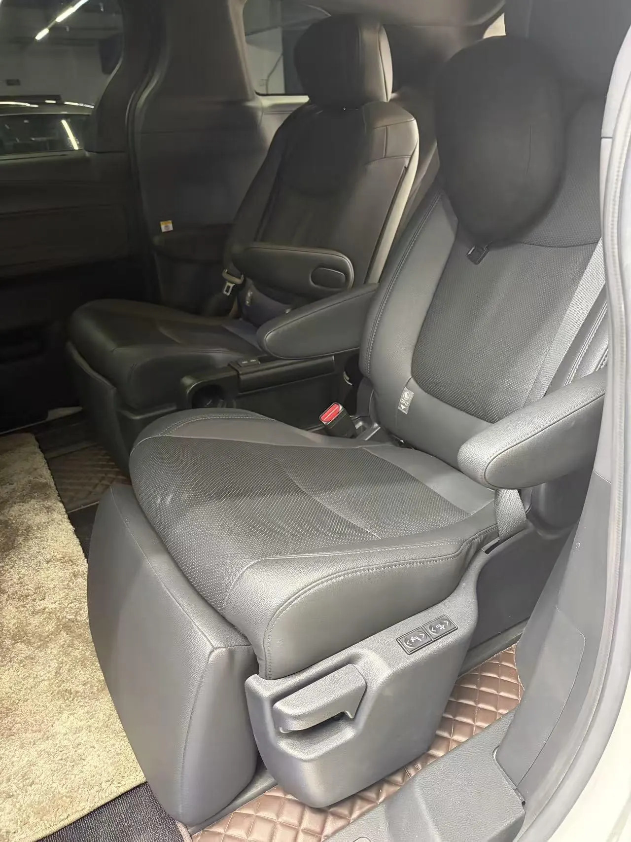 Toyota 2021 Sana 2.5 Stepless Extreme Edition Automatic Transmission 8