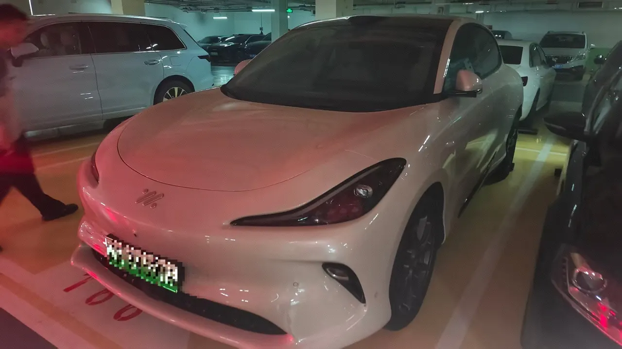 IM 2025 IM LS6 Lizard Smart Driving Edition Automatic Gear - View 1