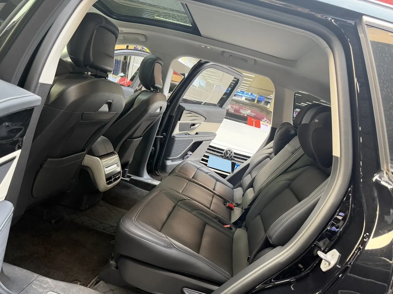 Lincoln 2025 Voyager 2.0T 4-wheel drive exclusive automatic gear 10