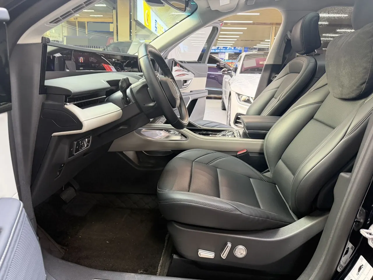 Lincoln 2025 Voyager 2.0T 4-wheel drive exclusive automatic gear 8