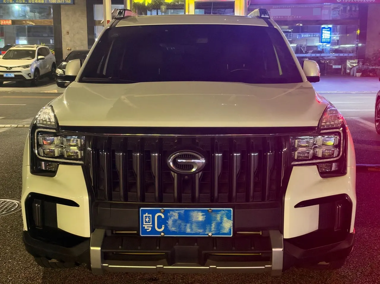 Chuanqi 2020 GS8S 2.0T 390T Two-Drive Premium Edition Automatic Gear 2