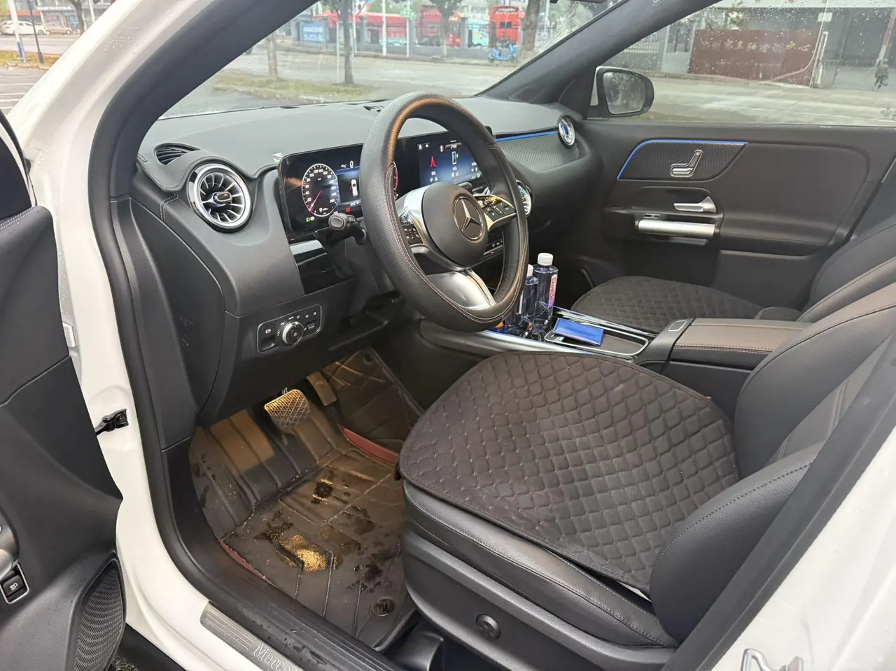 Mercedes Benz 2025 GLA 220 2.0T automatic gear 5