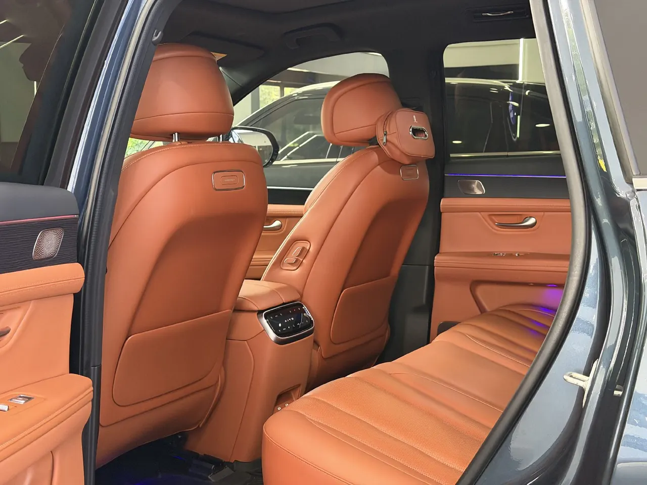AITO 2024 AITO M7 Smart Drive Rear Drive Pro Edition 5-seat Automatic Gear 4