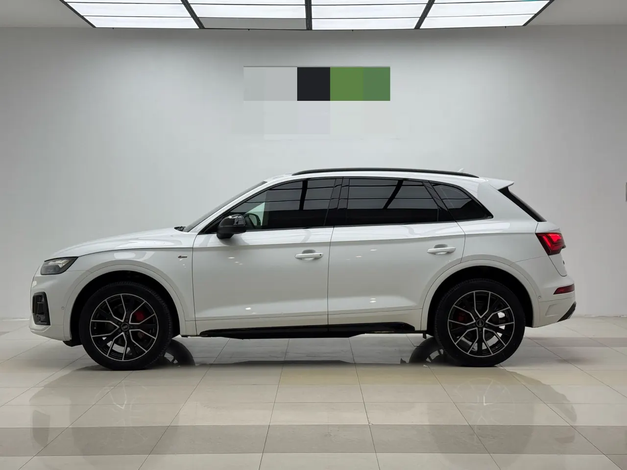 Audi 2025 Q5L 2.0TFSI 45TFSI 45th Anniversary Collection Edition Quattro Deluxe Dynamic Automatic 4