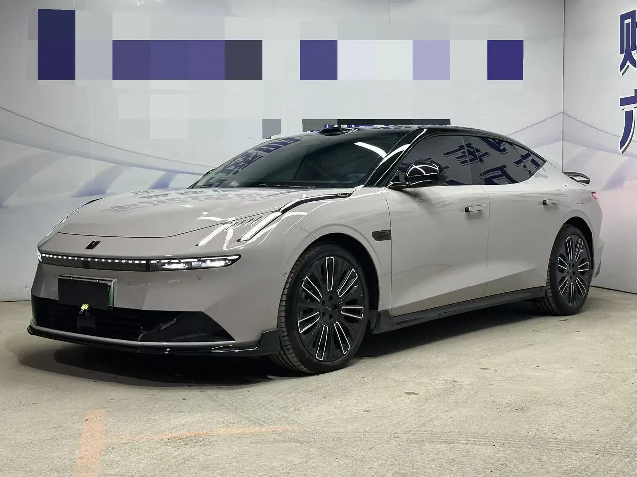 LYNK&amp;CO 2025 LYNK&amp;CO 10 EM-P 1.5T 240 4-wheel drive Ultra (modified) automatic gear - View 1