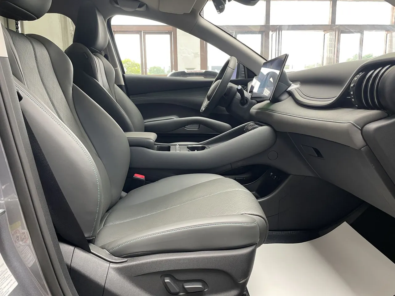 BYD Yuan PLUS 2025 Yuan PLUS Smart Driving Edition 510KM Exceed Automatic Gear 10