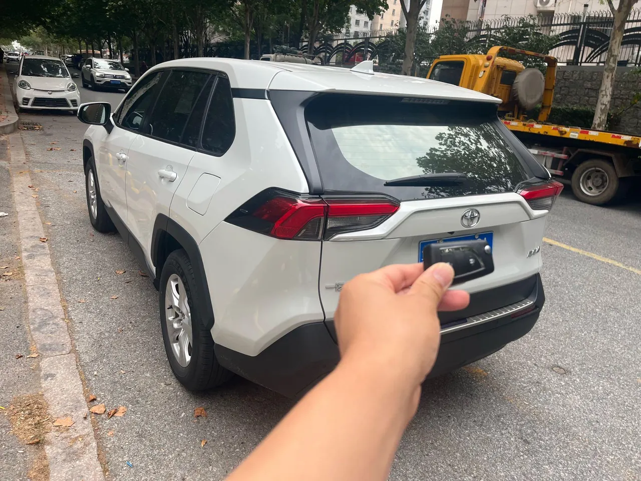 Toyota 2024 RAV4 Rongbo 2.0 Stepless Two-Drive City Edition Automatic Gear 10