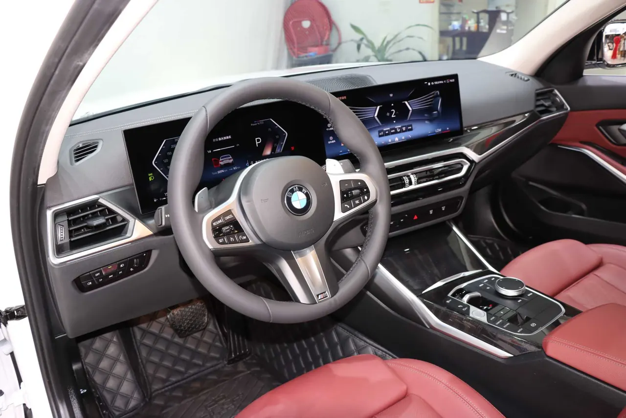 BMW 3 Series 2024 325Li 2.0T M Sports Suit Automatic Gear 10