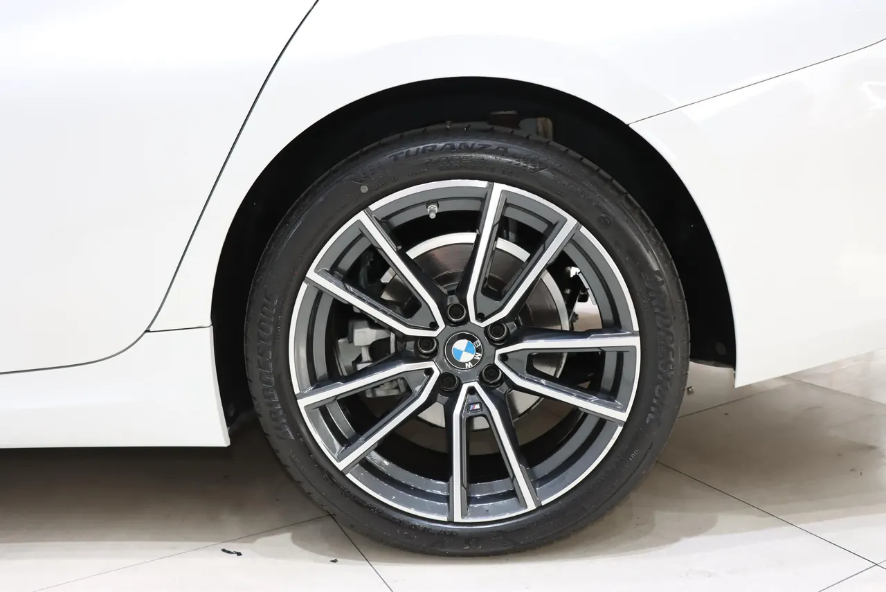 BMW 3 Series 2024 325Li 2.0T M Sports Suit Automatic Gear 20