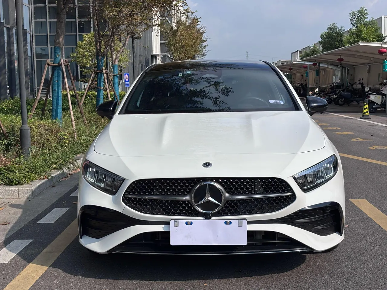 Mercedes Benz Class A 2024 A 200 L 1.3T Fashion (Modified) Automatic Gear 2