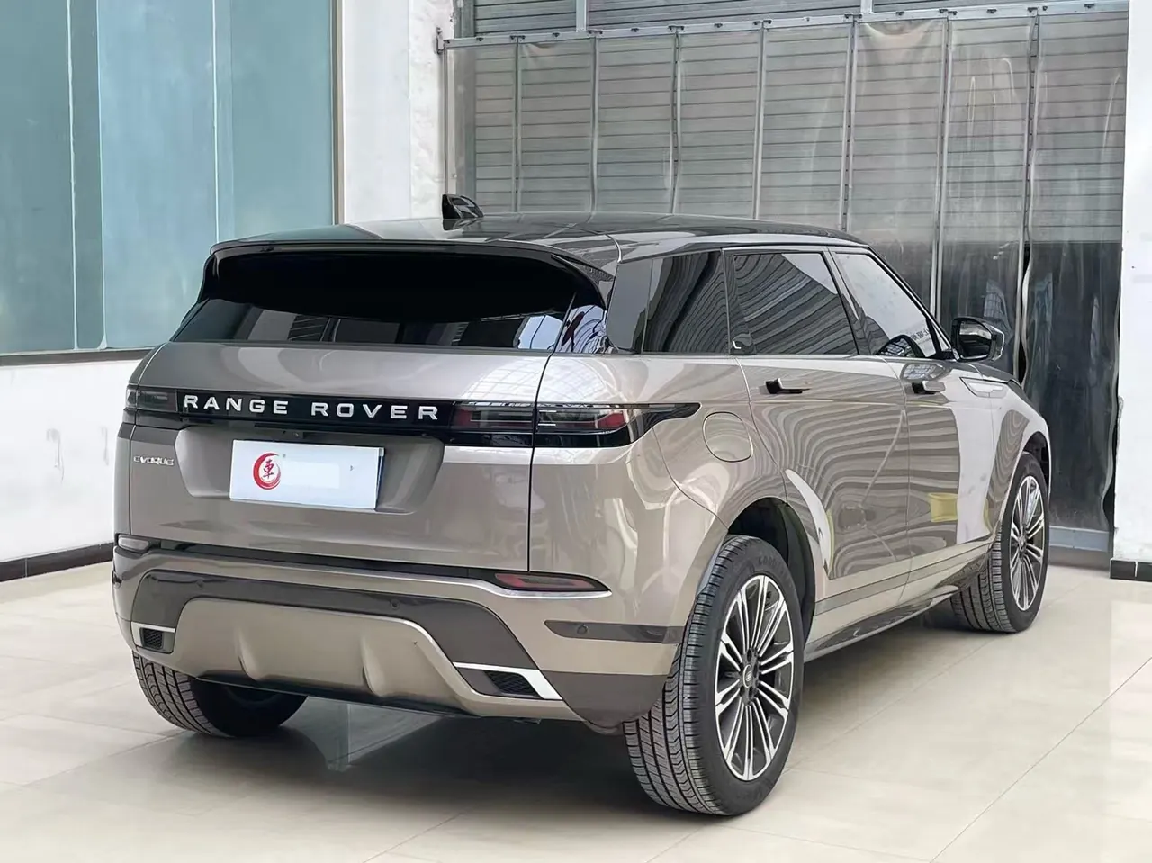 Land Rover 2024 evoque L 48V 2.0T 249PS automatic gear 9