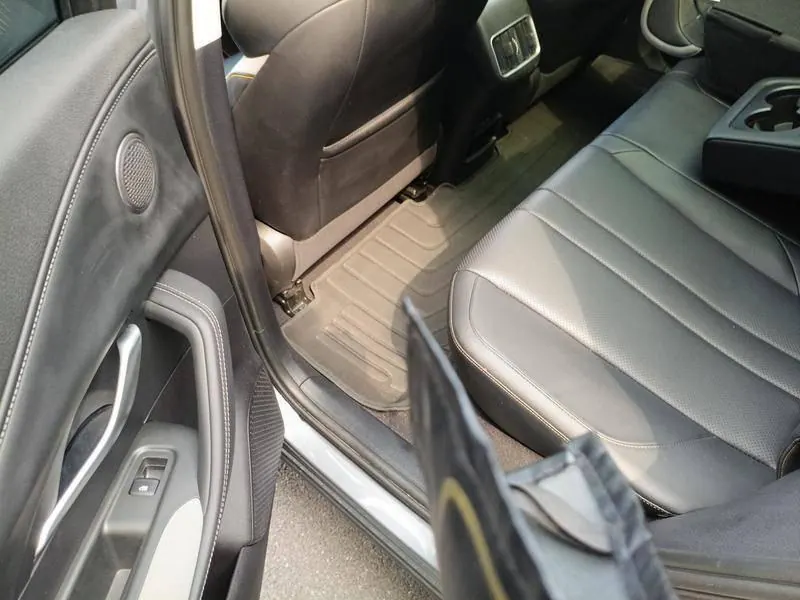 BYD 2025 Sea Lion 05 DM-i 1.5 Stepless 115KM Honorable Automatic 6