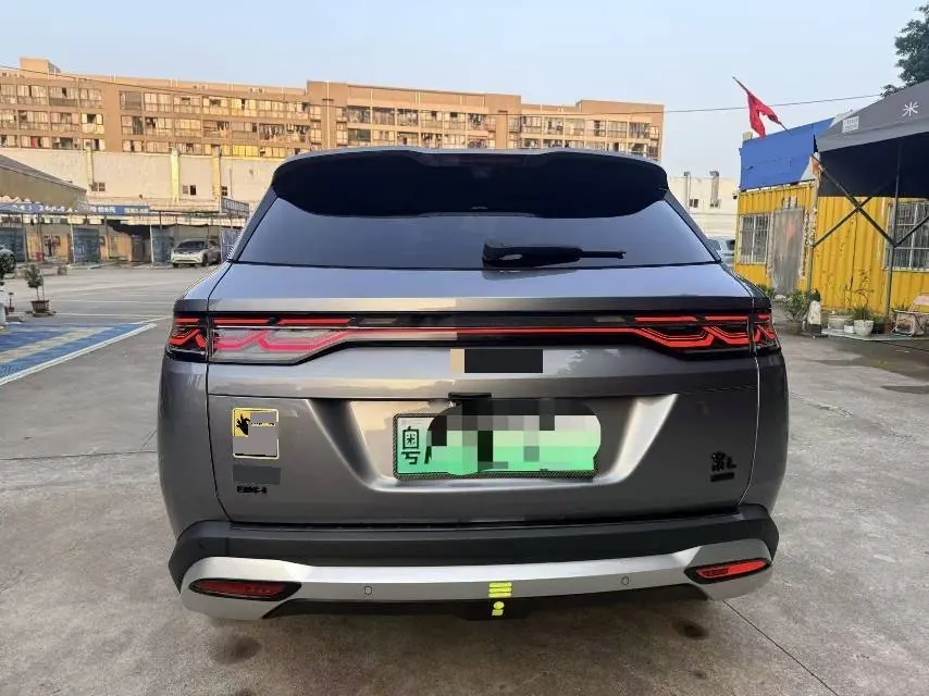 BYD 2025 Song L DM-i 1.5 Stepless Smart Driving Edition 160km Exceed Automatic Transmission 5