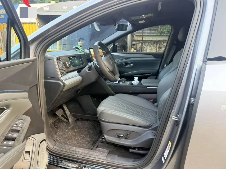 BYD 2025 Song L DM-i 1.5 Stepless Smart Driving Edition 160km Exceed Automatic Transmission 6