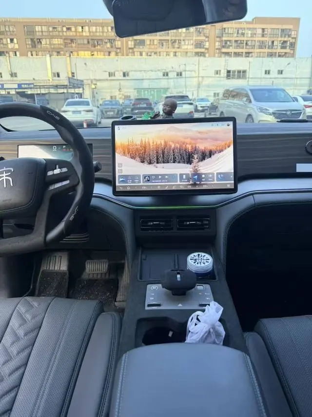 BYD 2025 Song L DM-i 1.5 Stepless Smart Driving Edition 160km Exceed Automatic Transmission 9