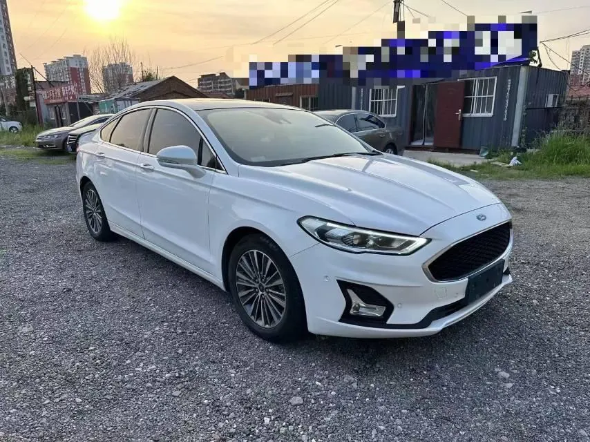 Ford 2020 Mondeo 1.5T EcoBoost 180 Luxury Automatic Gear 3