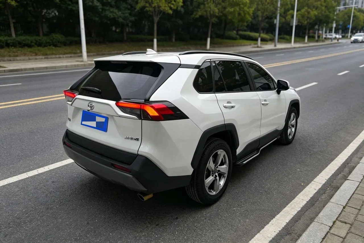 Toyota 2020 RAV4 Rongbo 2.0 Stepless Two-Drive Fashion Edition Automatic Gear 2