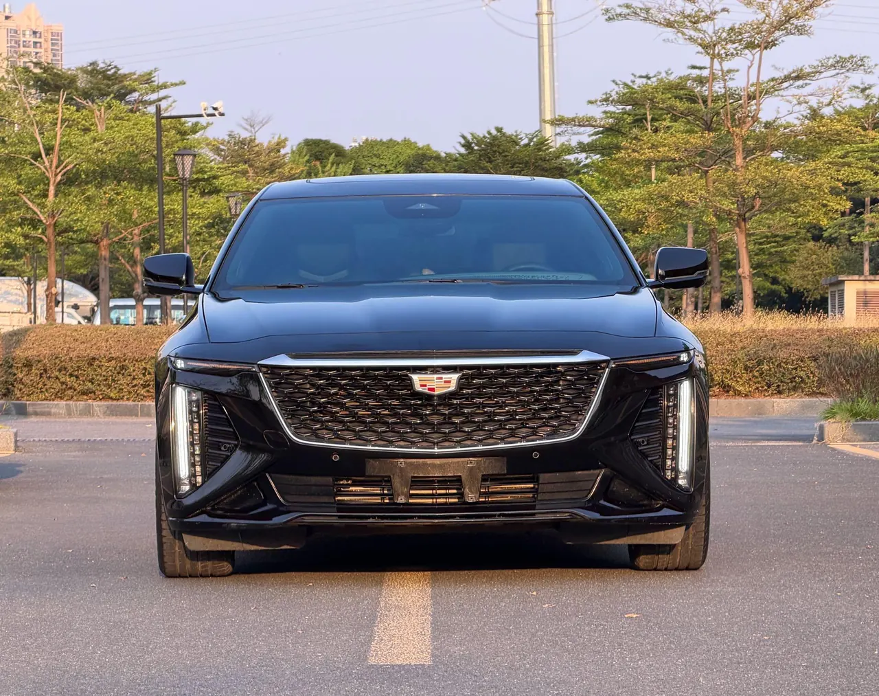 Cadillac 2023 CT6 2.0T 28T luxury automatic gear 3