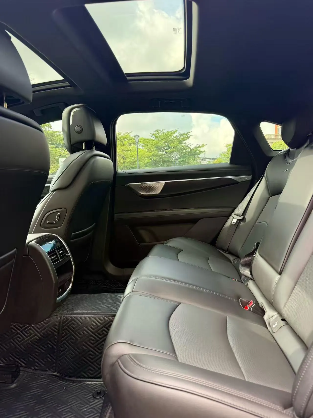 Cadillac 2023 CT6 2.0T 28T luxury automatic gear 8