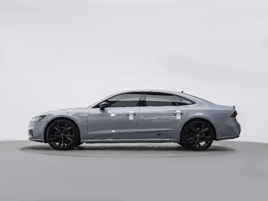 Audi 2024 A7L 2.0TFSI 45TFSI Quattro RS Kit Racing Edition Automatic 4
