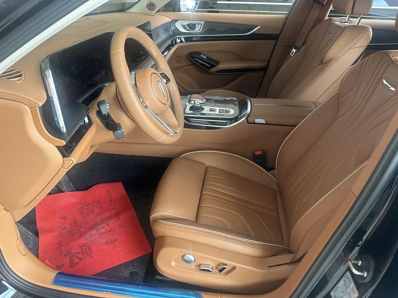 HongQi 2025 H9 48V 2.0T Two-Drive Flag Enjoy Deluxe Business Edition 5-seat Automatic Gear 3